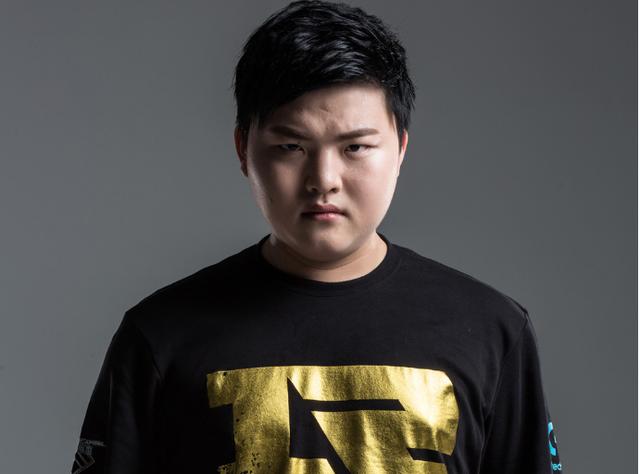 P的场景触 P的场景触