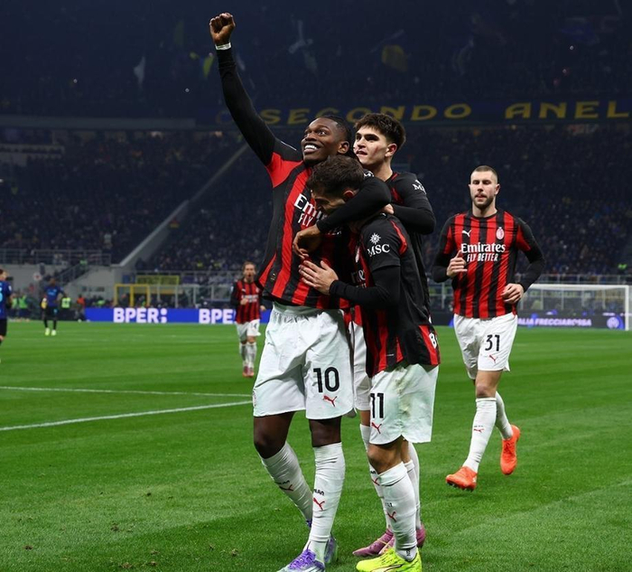 强队难撼 强队难撼